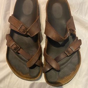 Birkenstock sandals 8